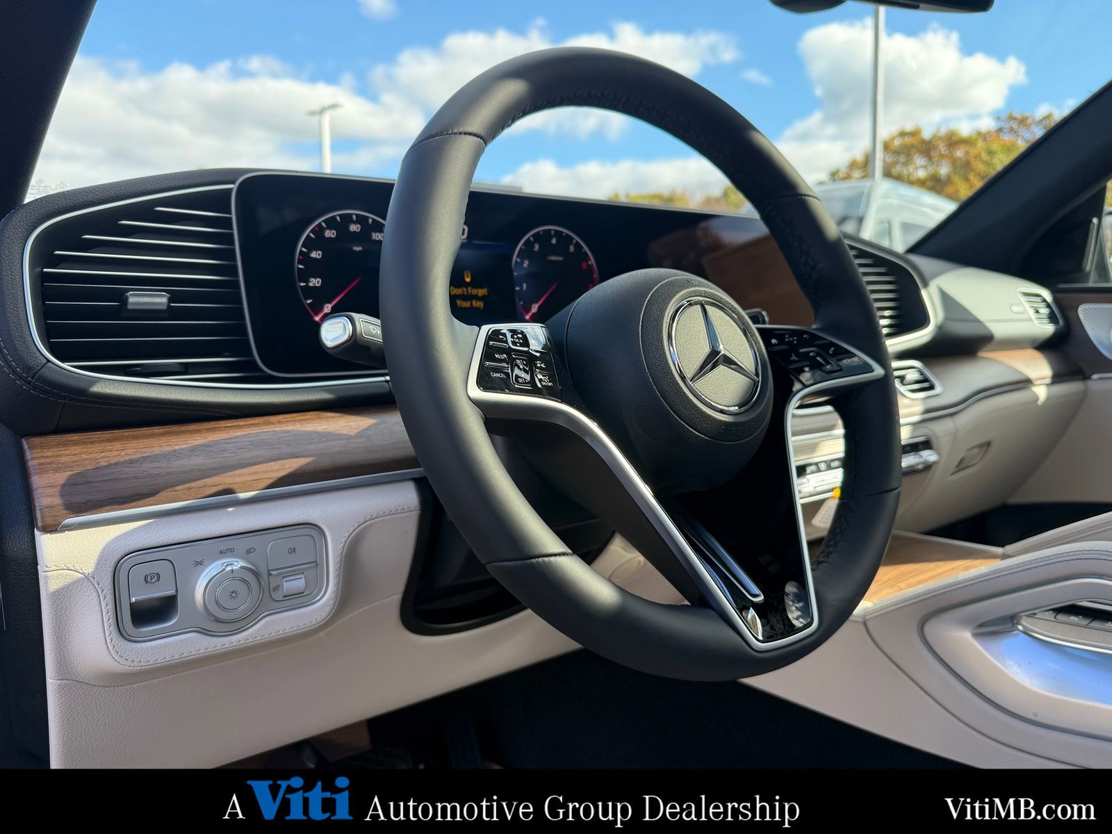 New 2026 Mercedes-Benz GLE 450 4MATIC Coupe image 12