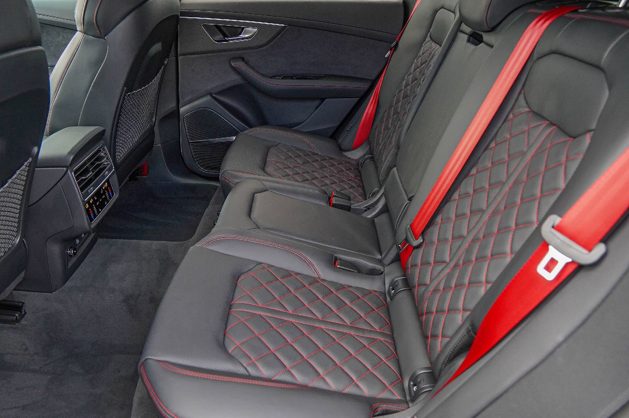 New 2026 Audi SQ8 Prestige image 24