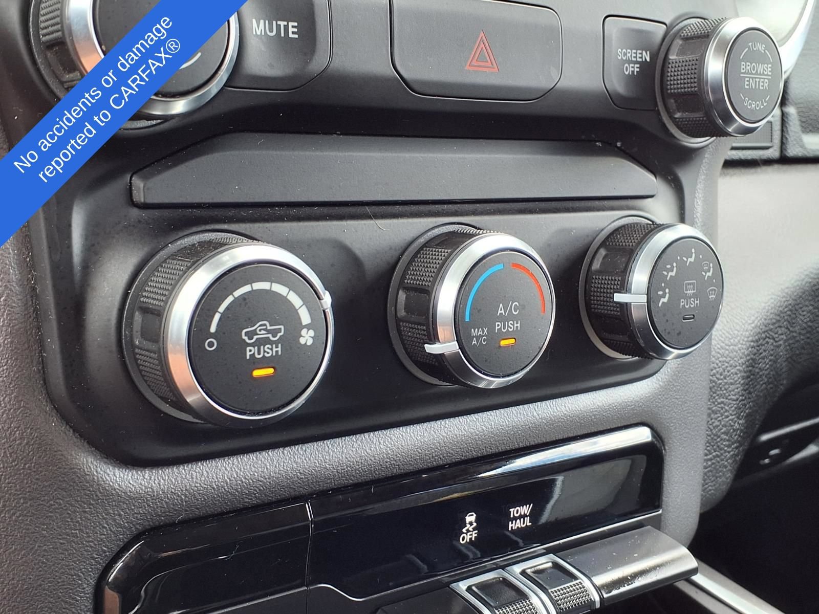 Used 2020 RAM 1500 Big Horn AWD/4WD image 30