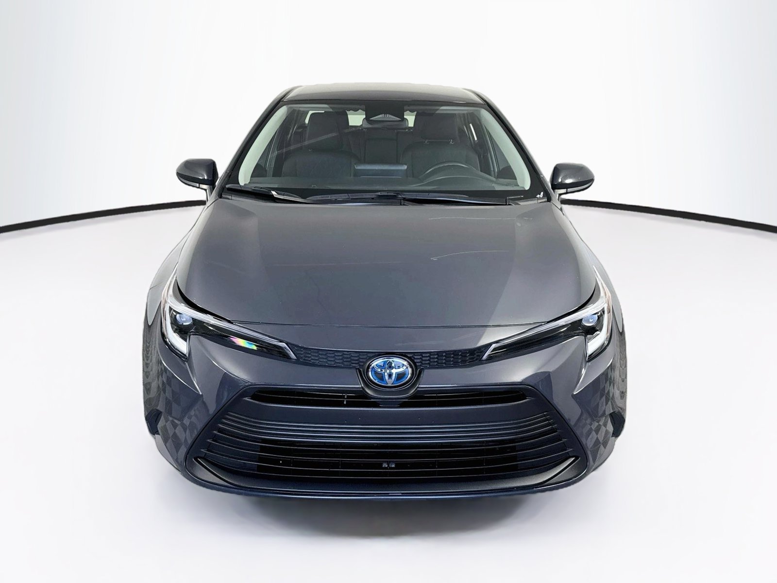 Certified 2025 Toyota Corolla LE FWD image 2