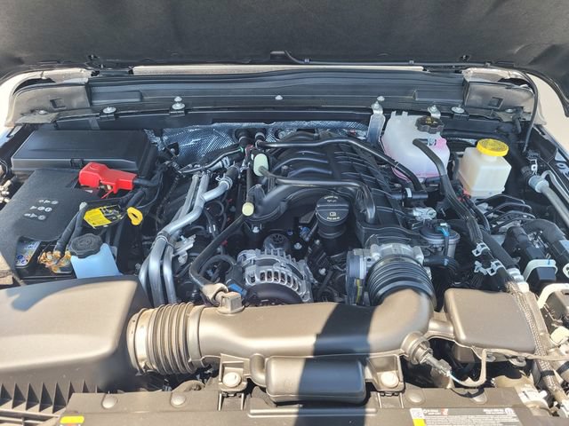 Used 2026 Jeep Gladiator Rubicon w/ Safety Group AWD/4WD image 30
