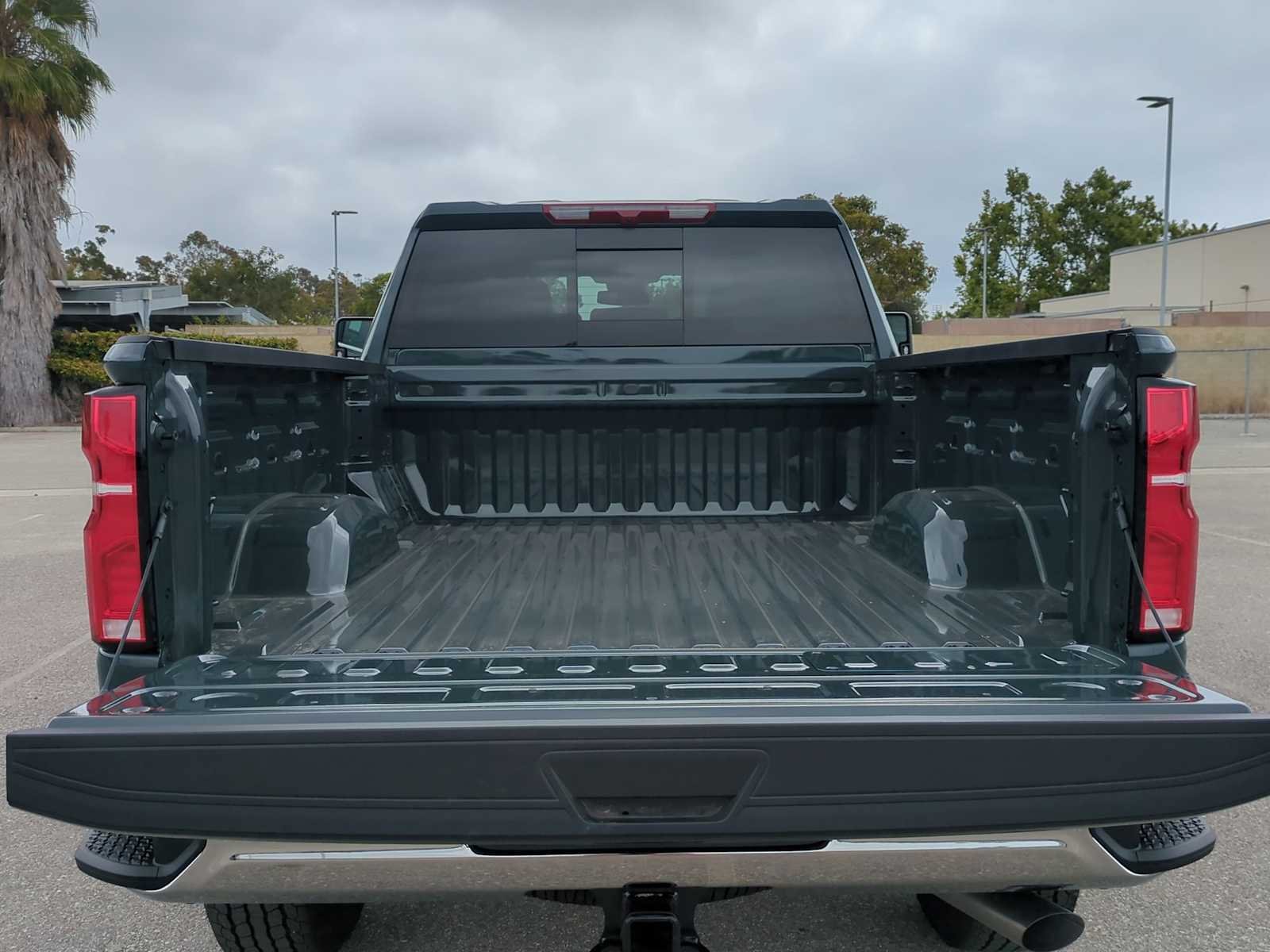 New 2026 Chevrolet Silverado 2500 LTZ w/ LTZ Convenience Package AWD/4WD image 25