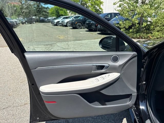 Used 2023 Hyundai Sonata SEL FWD image 28