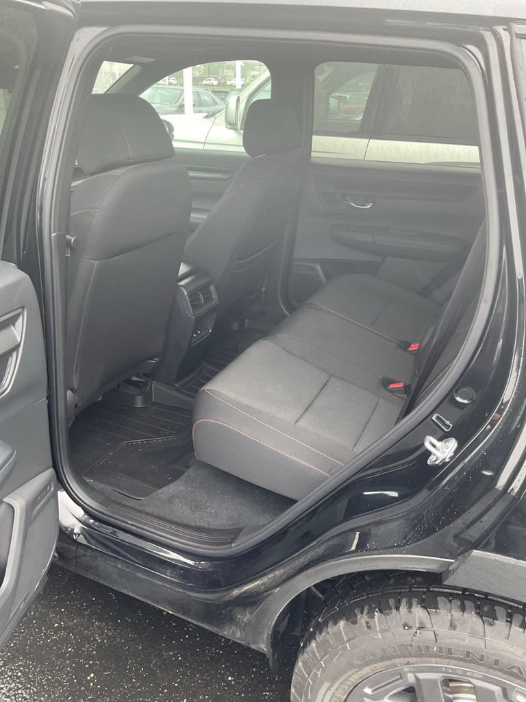 Used 2026 Honda CR-V TrailSport image 9