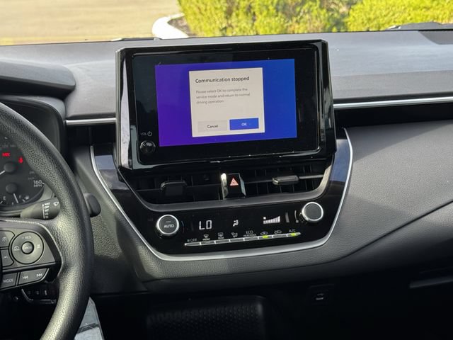 Used 2025 Toyota Corolla LE FWD image 16