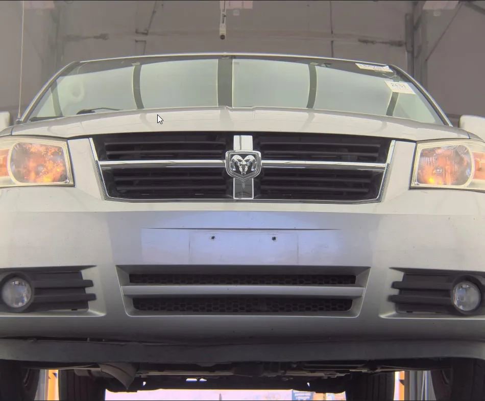 Used 2010 Dodge Grand Caravan SXT FWD image 3