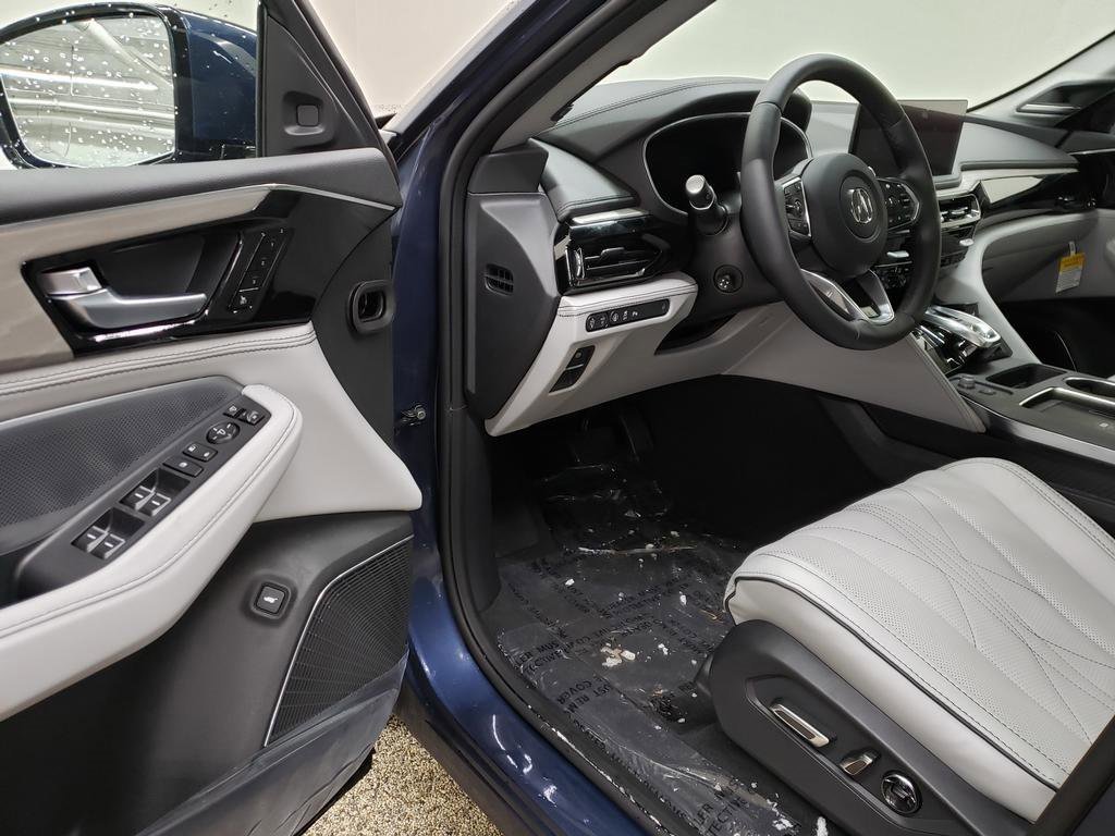New 2026 Acura MDX w/ Advance Package image 6