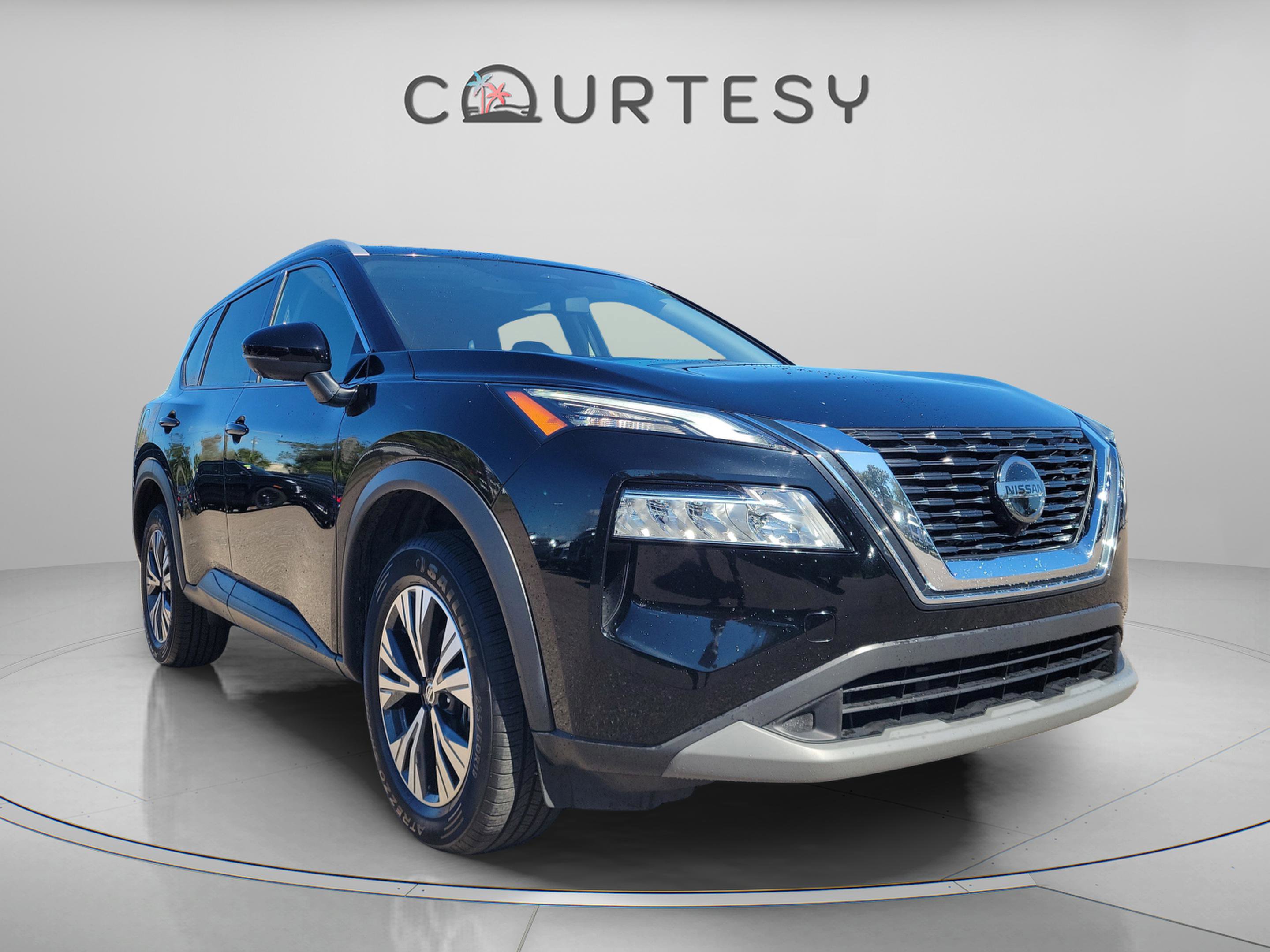 Certified 2021 Nissan Rogue SV w/ Premium Package image 7