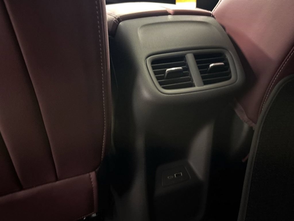 New 2025 Buick Envision Sport Touring AWD/4WD image 26