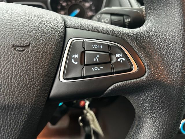 Used 2016 Ford Focus SE w/ SE Power Seat Package image 17