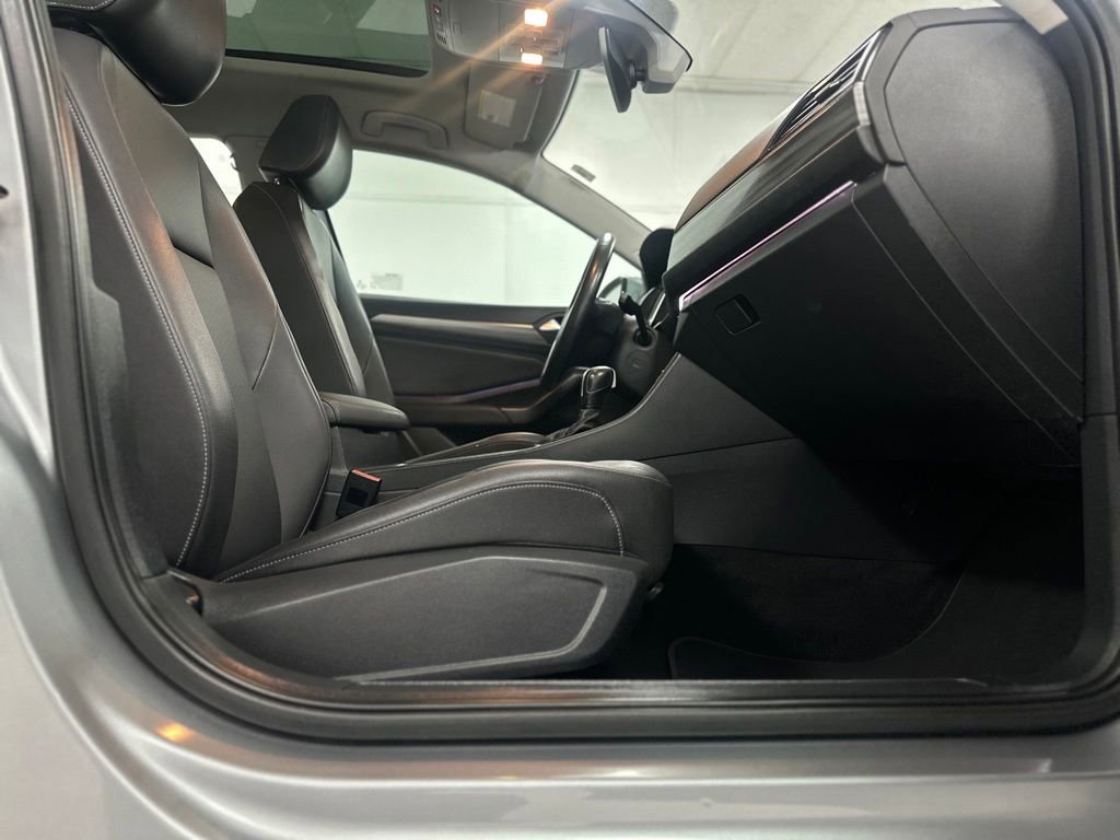 Used 2020 Volkswagen Jetta SEL FWD image 20