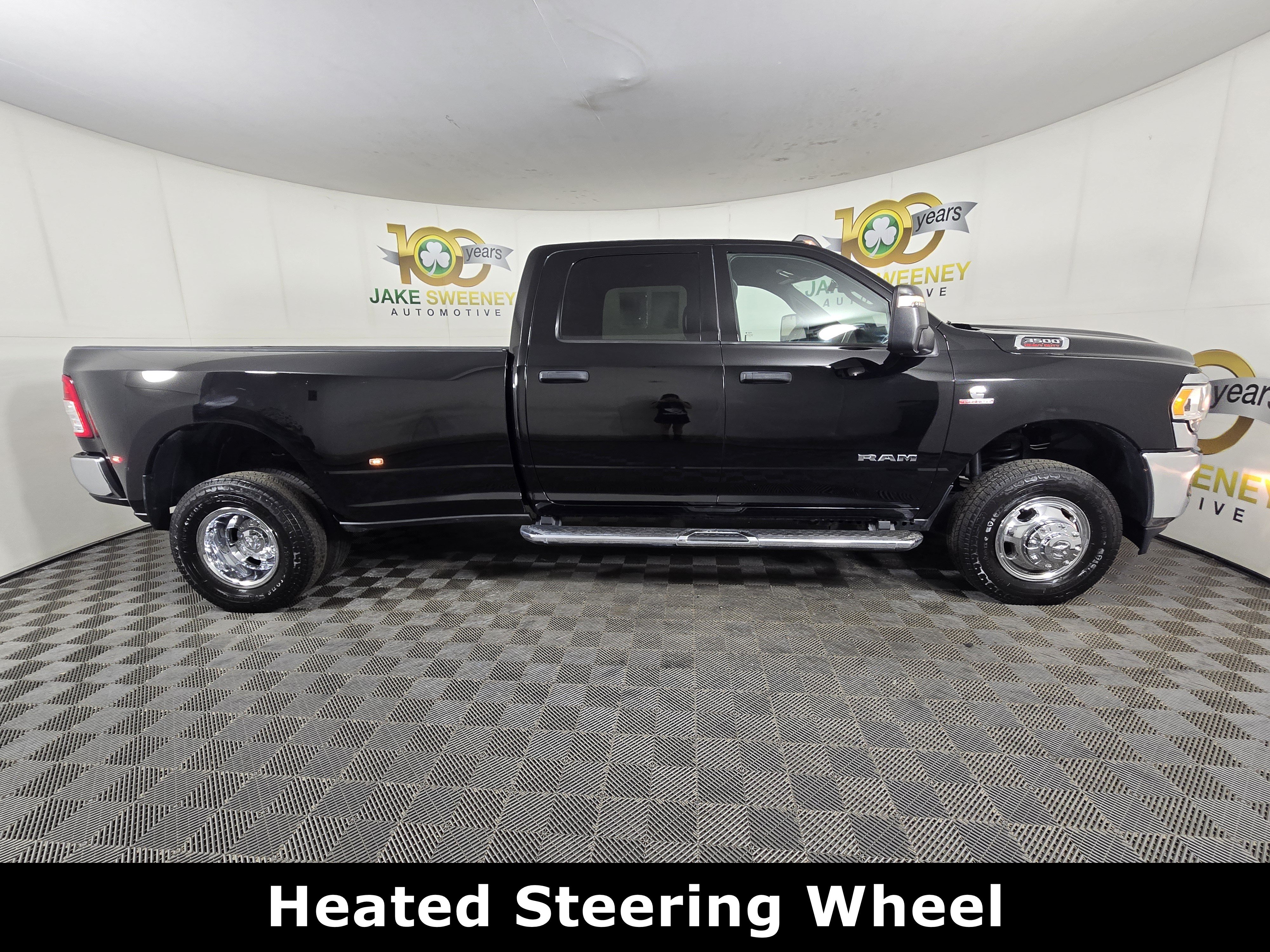 Used 2023 RAM 3500 Big Horn w/ Level 1 Equipment Group AWD/4WD image 10