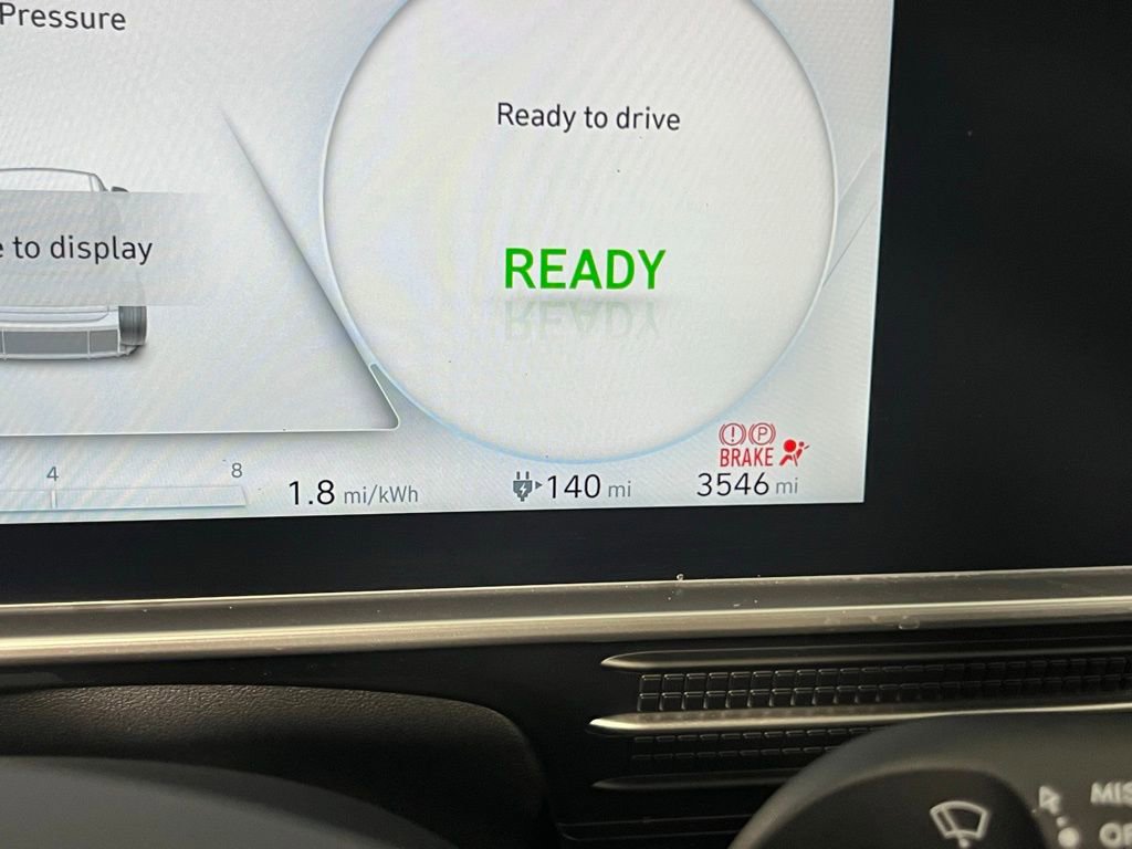 Used 2025 Hyundai Ioniq 6 SEL image 18