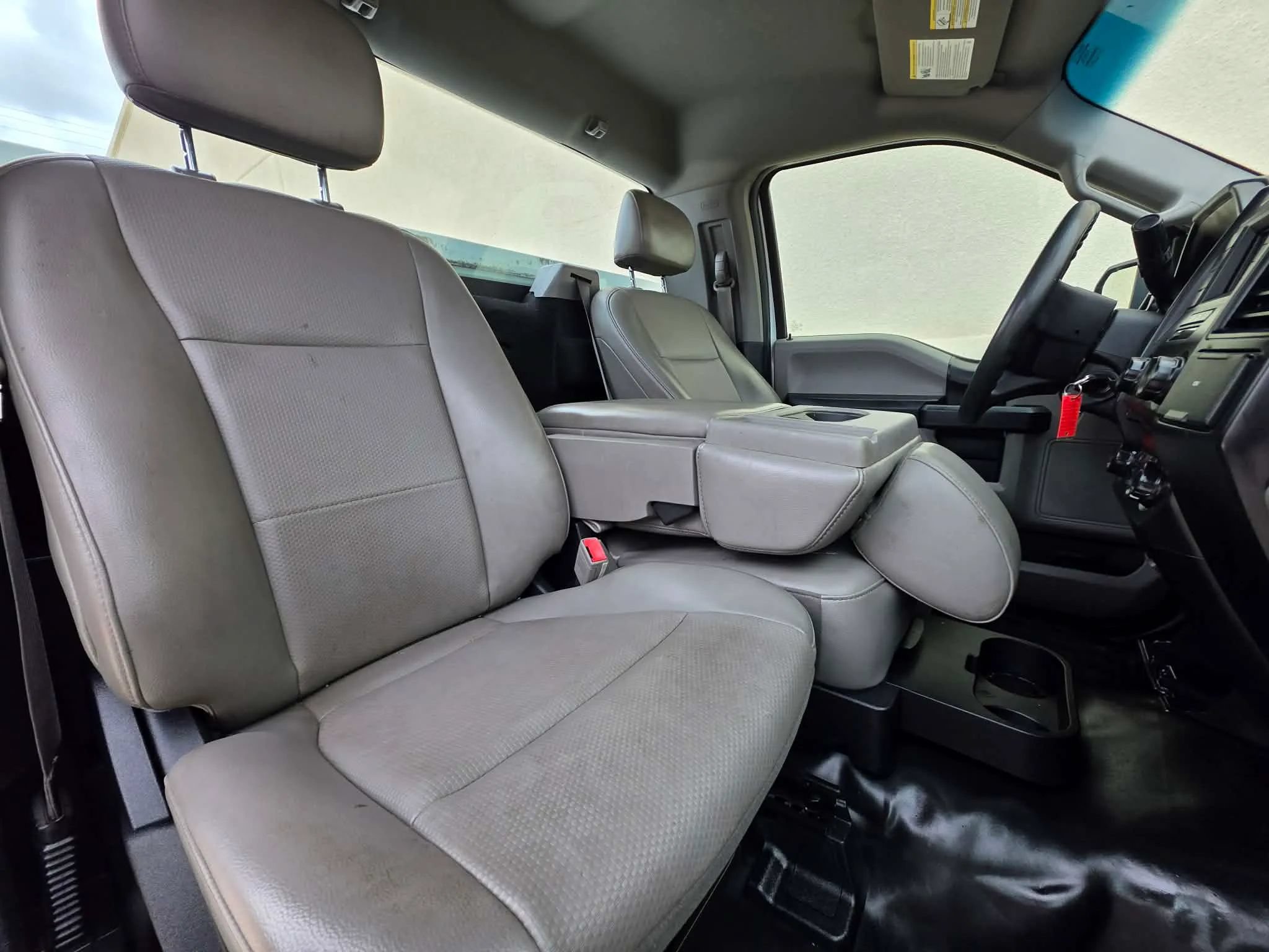 Used 2018 Ford F150 XL w/ Equipment Group 101A Mid RWD image 11