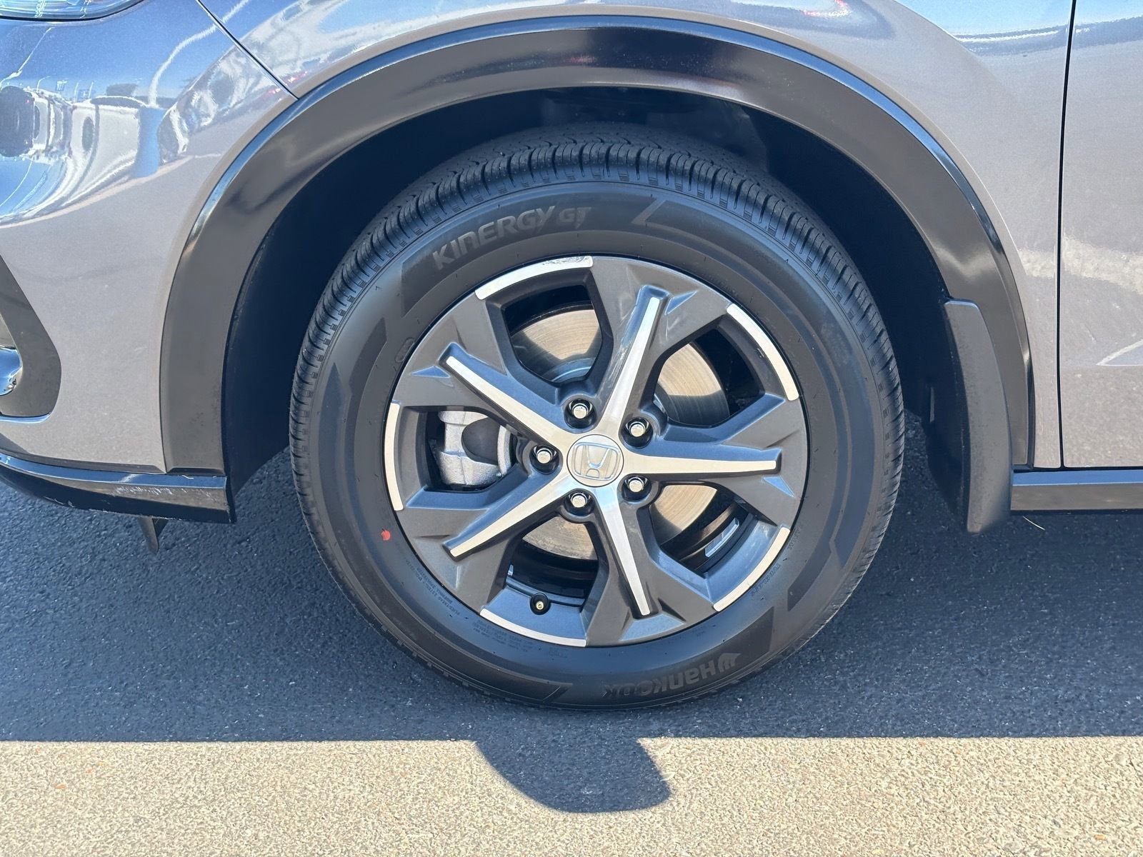 Used 2025 Honda HR-V EX-L image 11