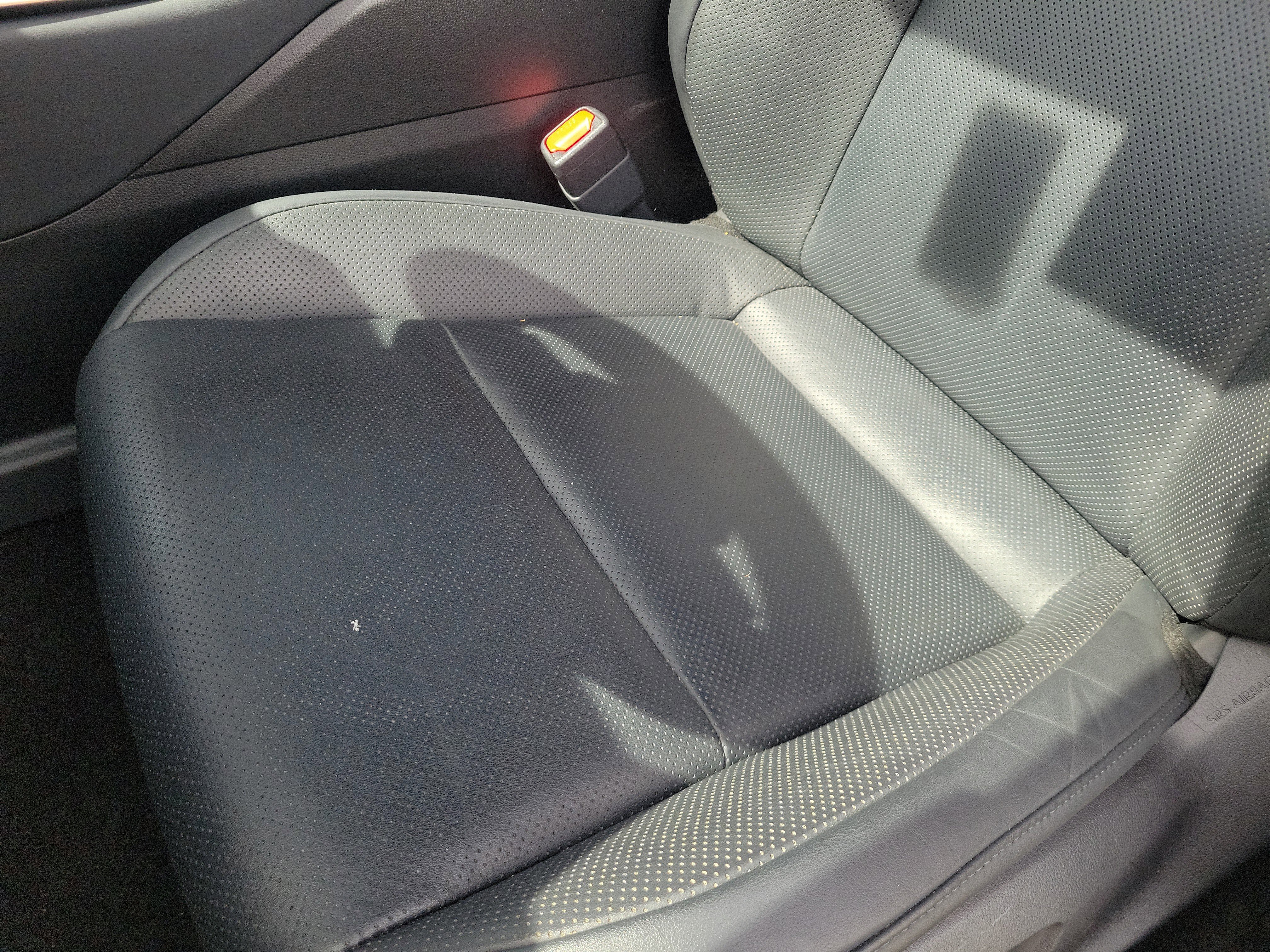 Used 2023 Toyota Crown Limited image 17