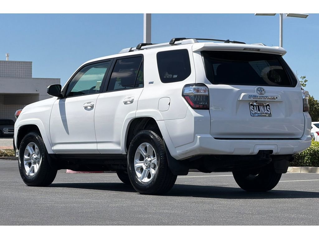 Used 2017 Toyota 4Runner SR5 image 6