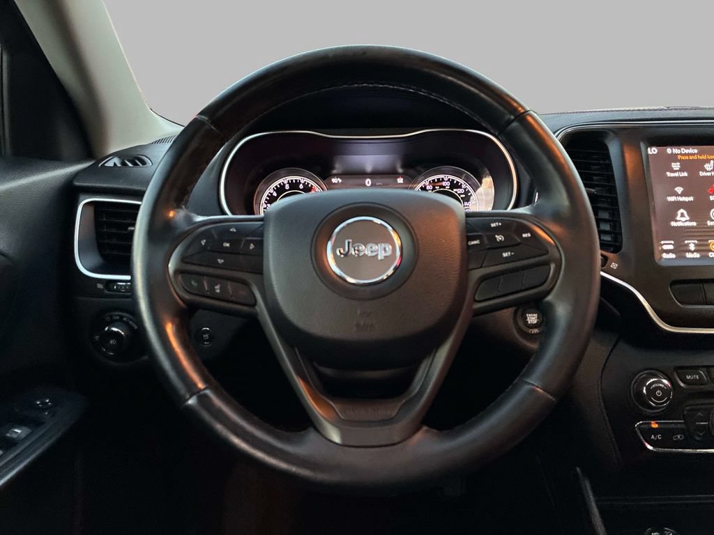 Used 2019 Jeep Cherokee Trailhawk w/ Comfort/Convenience Group AWD/4WD image 19