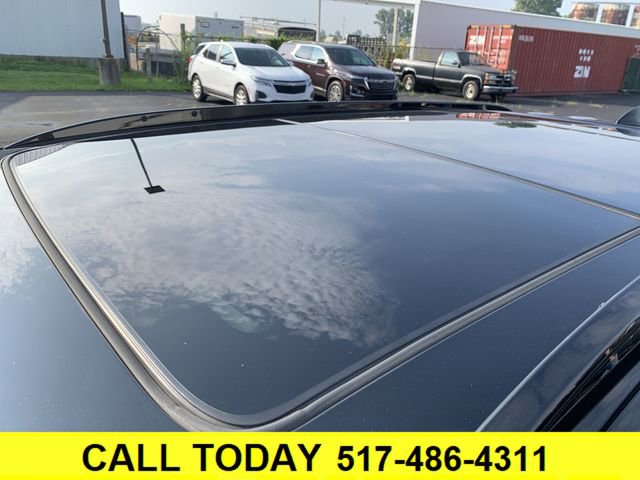 Certified 2022 Cadillac XT5 Sportv w/ LPO, Floor Liner Package image 19