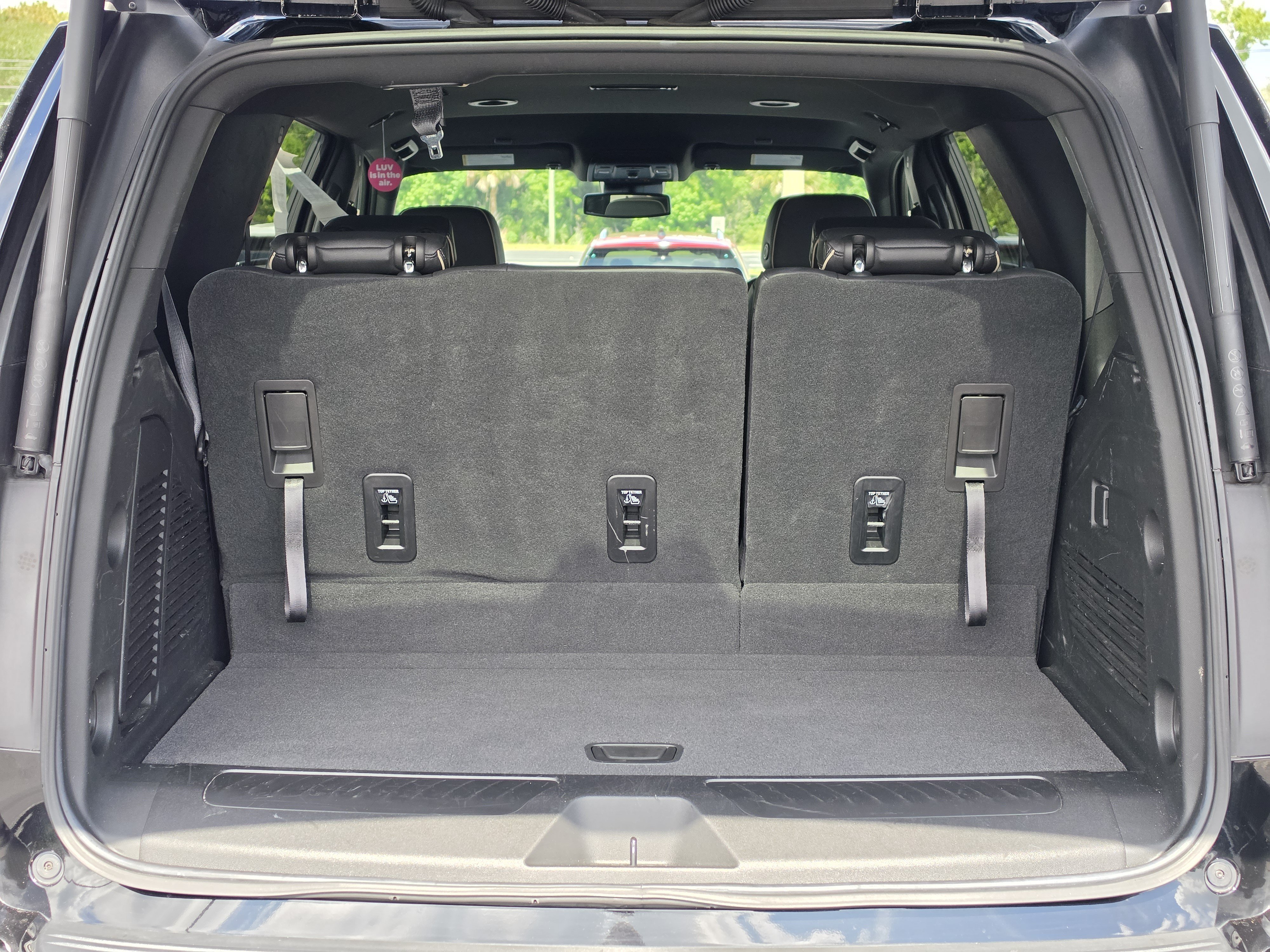 Certified 2023 GMC Yukon SLT RWD image 15
