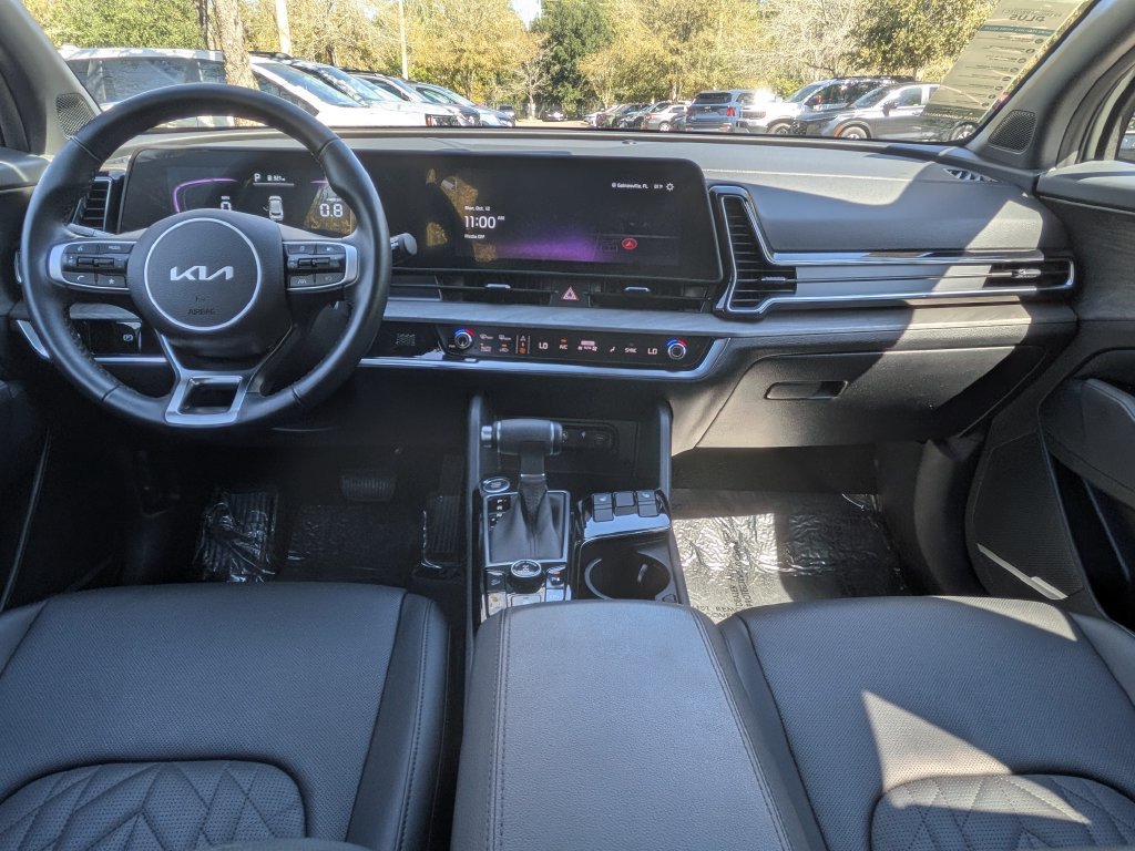 Used 2025 Kia Sportage X-Line w/ Premium Package AWD/4WD image 17