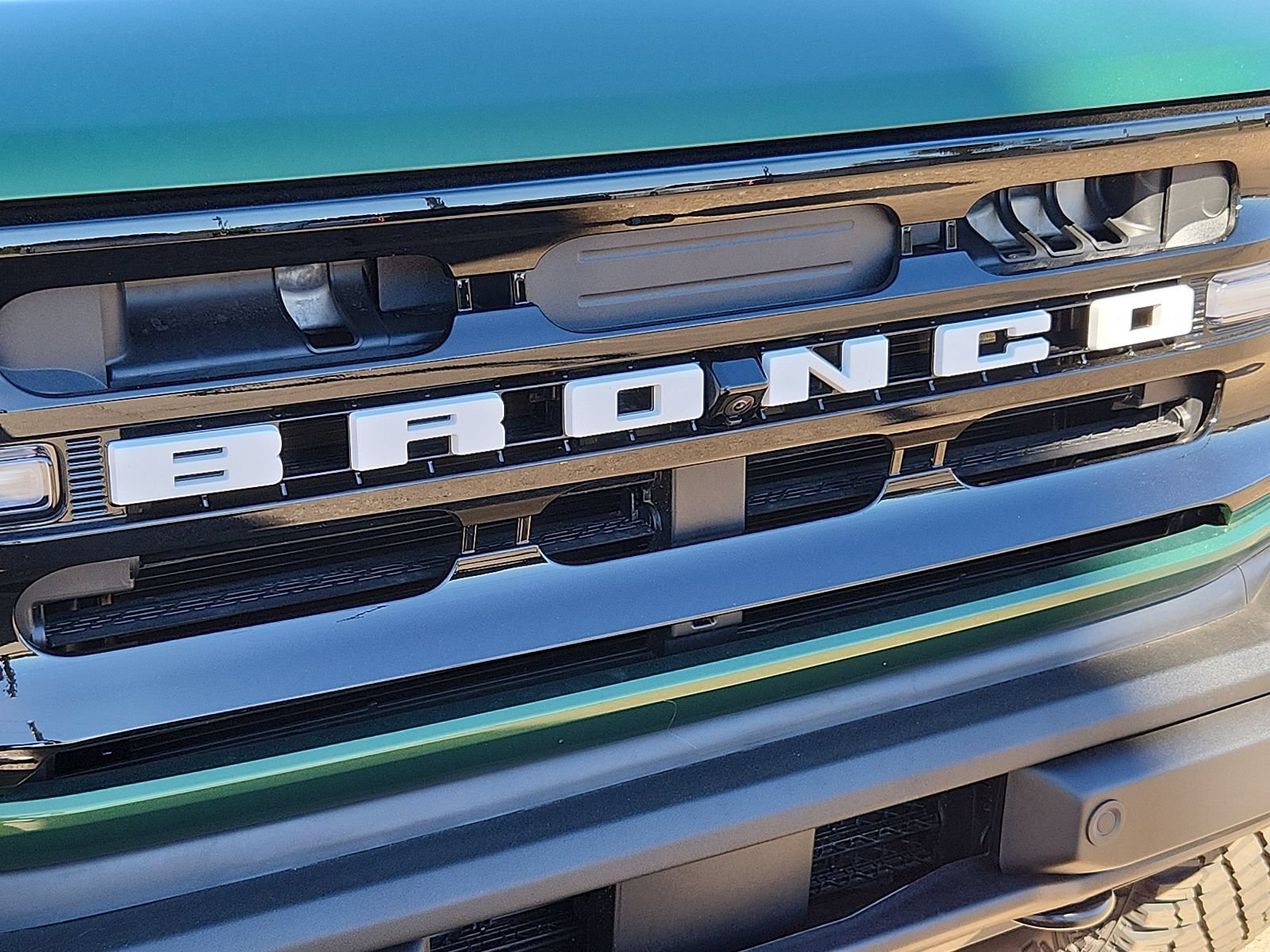 New 2024 Ford Bronco Outer Banks AWD/4WD image 20