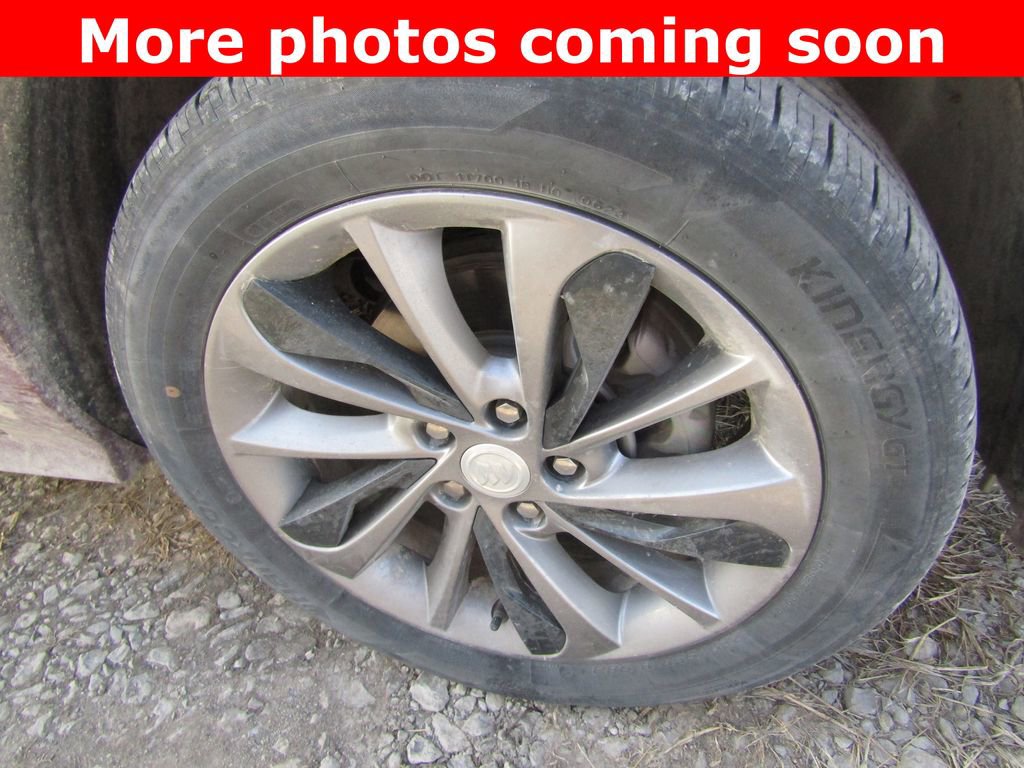 Used 2023 Buick Encore GX Select w/ Sport Touring Package image 9