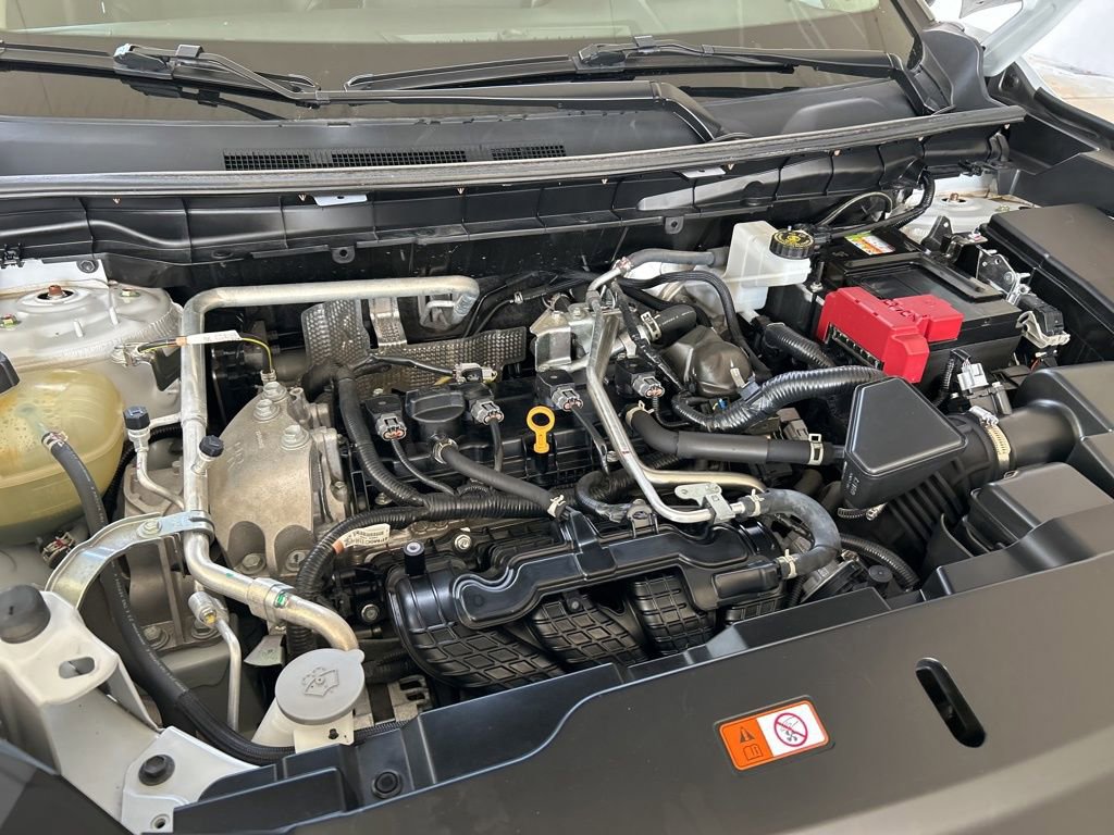 Used 2024 Mitsubishi Outlander AWD image 11