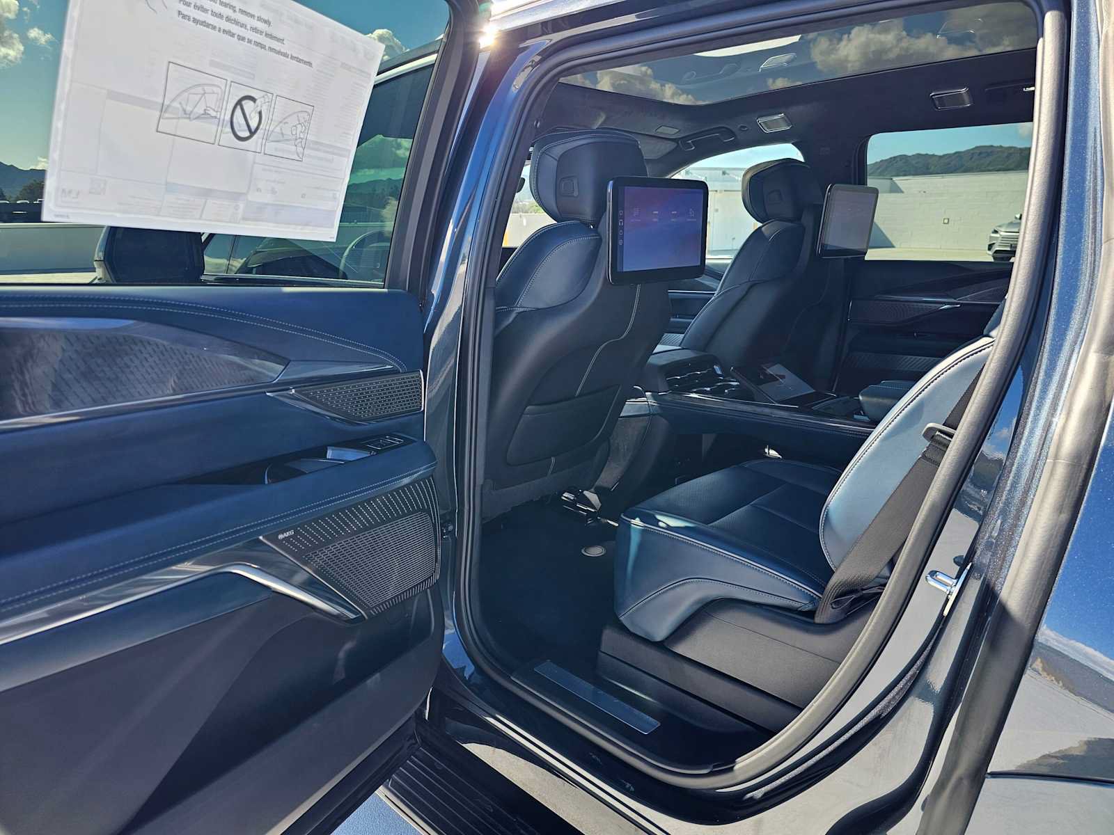 New 2026 Cadillac Escalade IQL Luxury AWD/4WD image 20