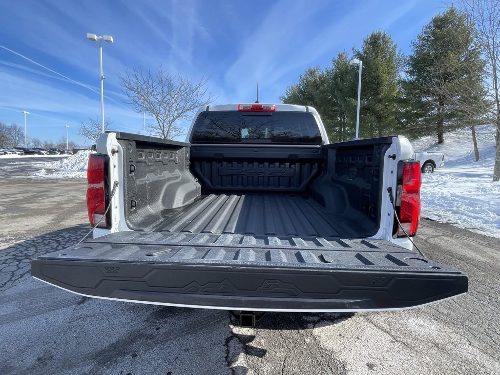 Used 2024 Chevrolet Colorado ZR2 w/ Safety Package image 19