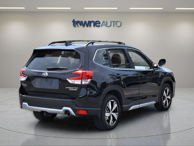 Used 2021 Subaru Forester Touring AWD/4WD image 5