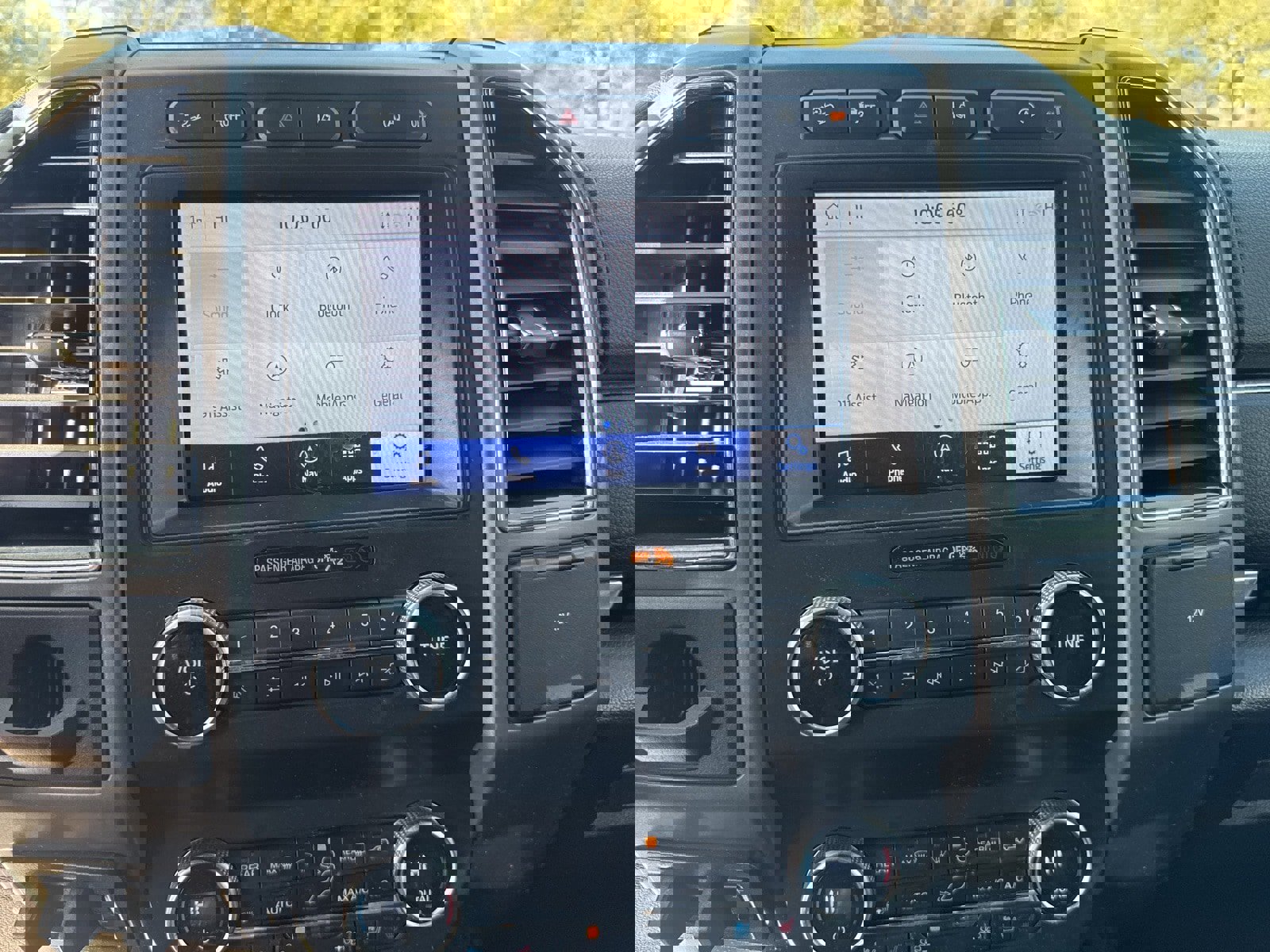 Used 2020 Ford Expedition XLT w/ Equipment Group 202A image 33