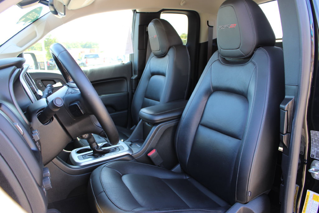Certified 2018 Chevrolet Colorado ZR2 w/ LPO, Premium Interior Package AWD/4WD image 13