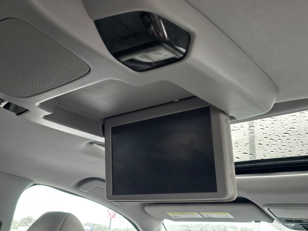 Used 2021 Honda Pilot Touring image 16