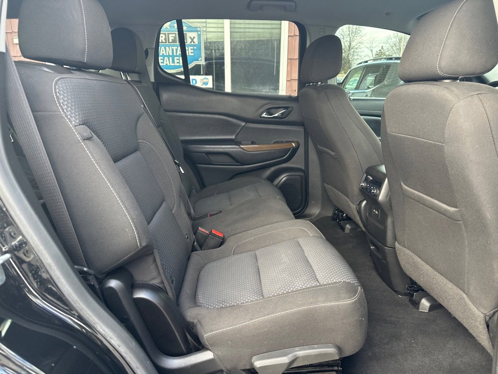 Used 2020 GMC Acadia SLE image 12