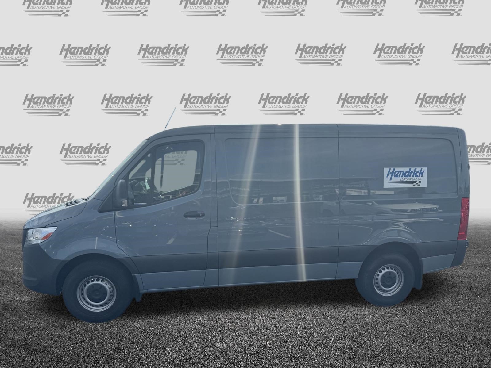 Used 2025 Mercedes-Benz Sprinter 2500 image 9
