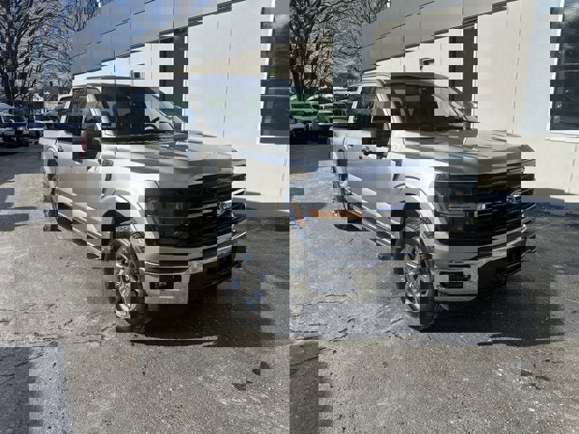 Used 2024 Ford F150 XLT w/ Mobile Office Package image 3