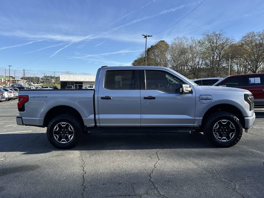 Used 2022 Ford F150 Lightning XLT w/ Max Trailer Tow Package image 8
