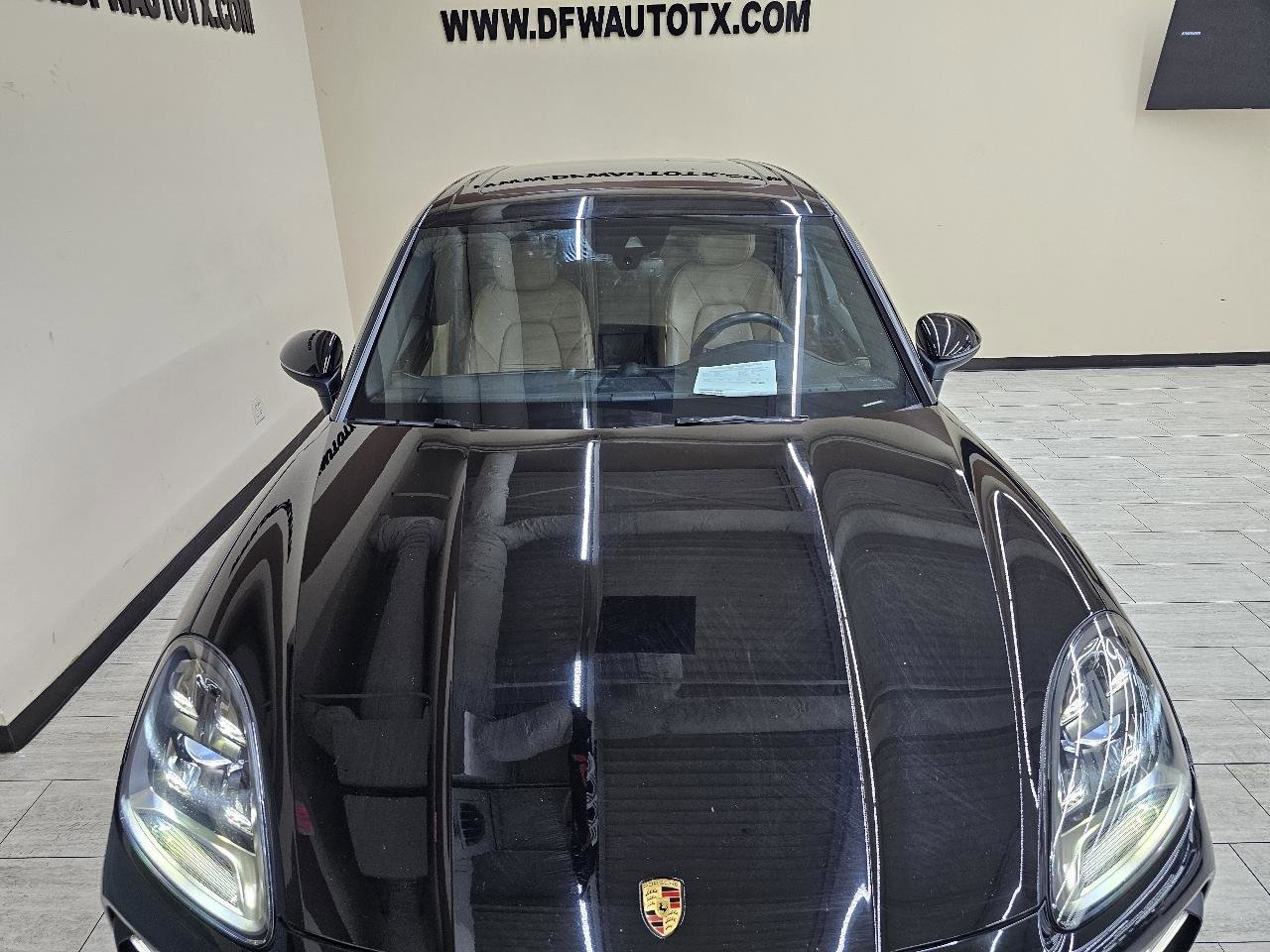 Used 2020 Porsche Cayenne AWD/4WD image 4