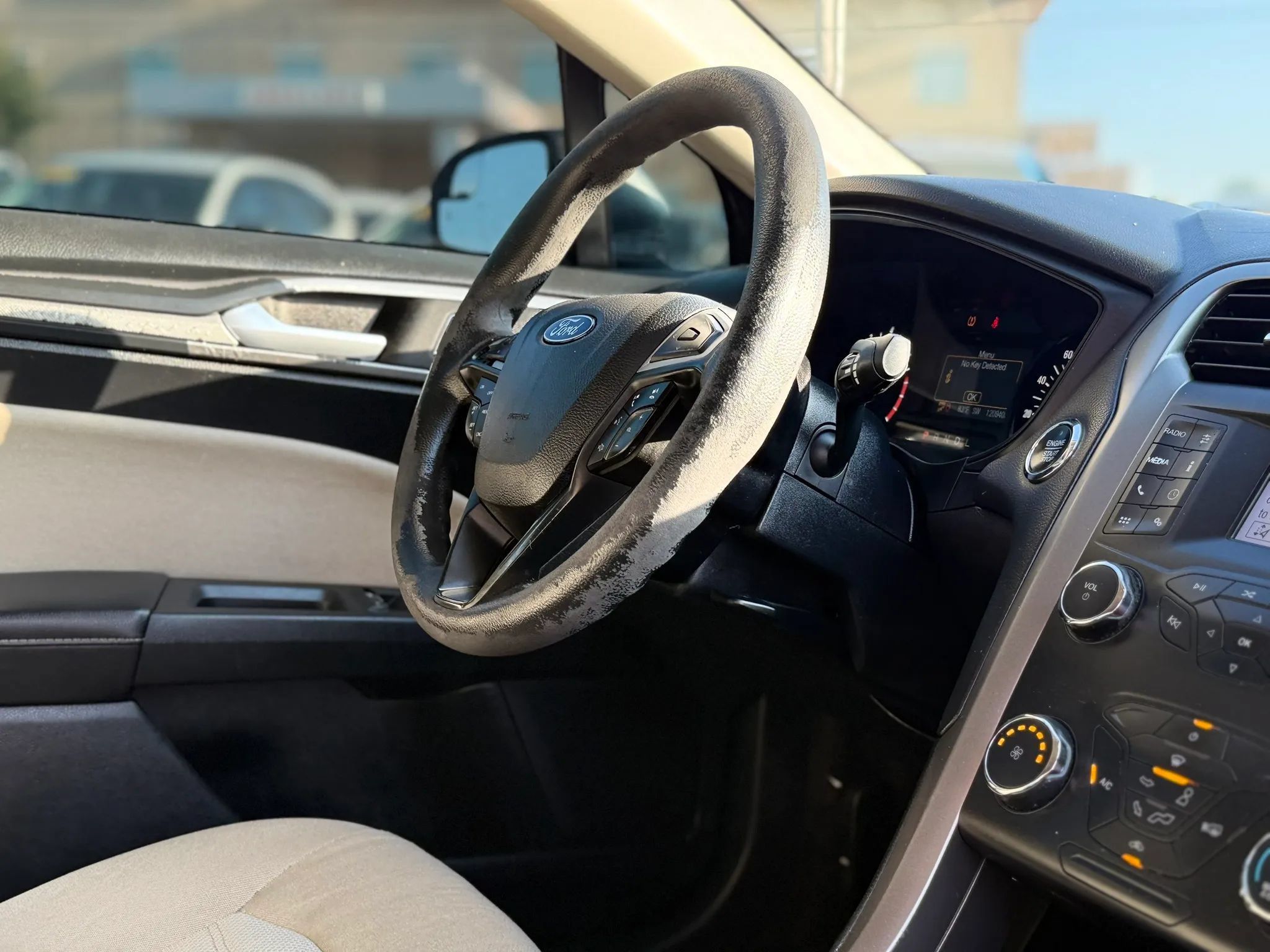 Used 2020 Ford Fusion S FWD image 21