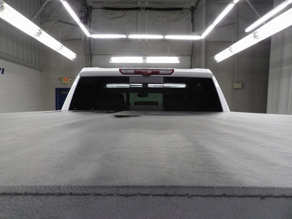 Used 2025 GMC Sierra 1500 AT4 w/ Technology Package image 39