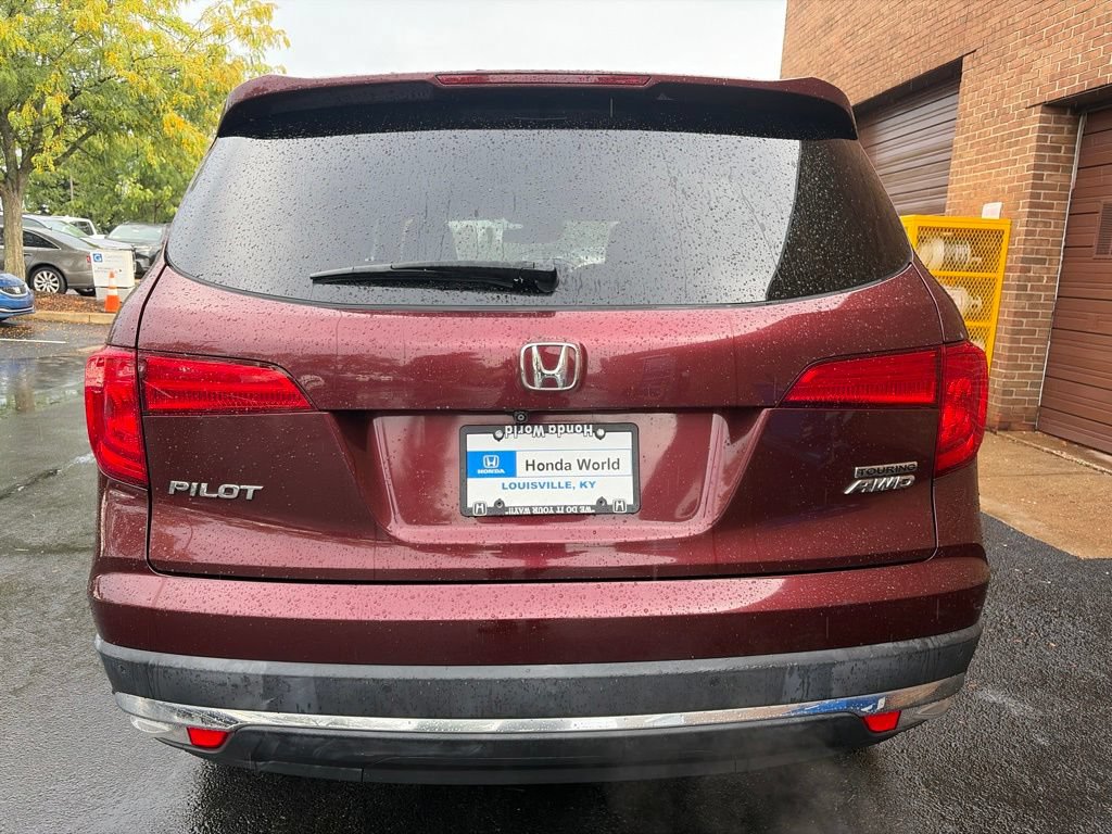Used 2018 Honda Pilot Touring image 9
