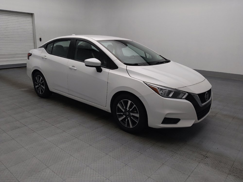 Used 2022 Nissan Versa SV FWD image 11