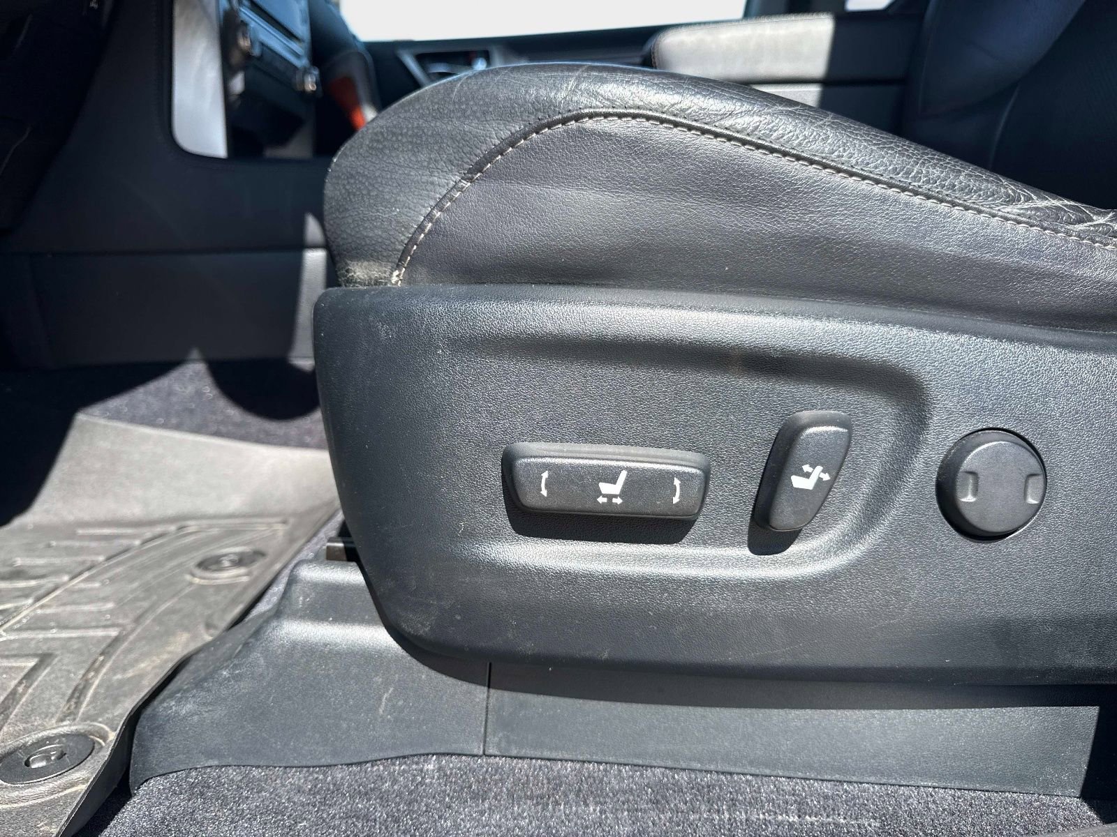 Used 2017 Lexus GX 460 Premium image 17