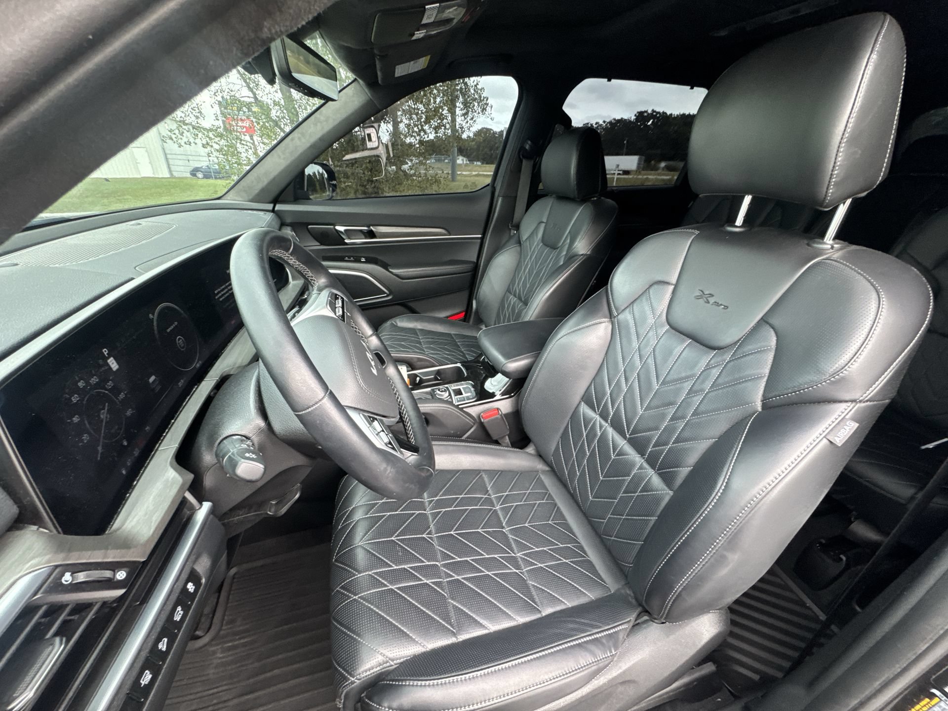 Used 2025 Kia Telluride SX Prestige X-Pro AWD/4WD image 11