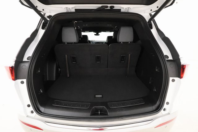 Used 2024 Buick Enclave Essence w/ Technology Package image 20