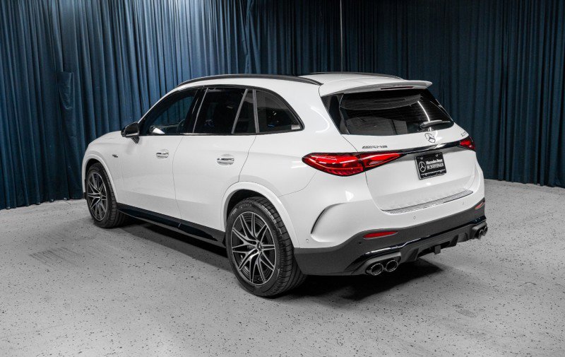 New 2026 Mercedes-Benz GLC 43 AMG 4MATIC image 9