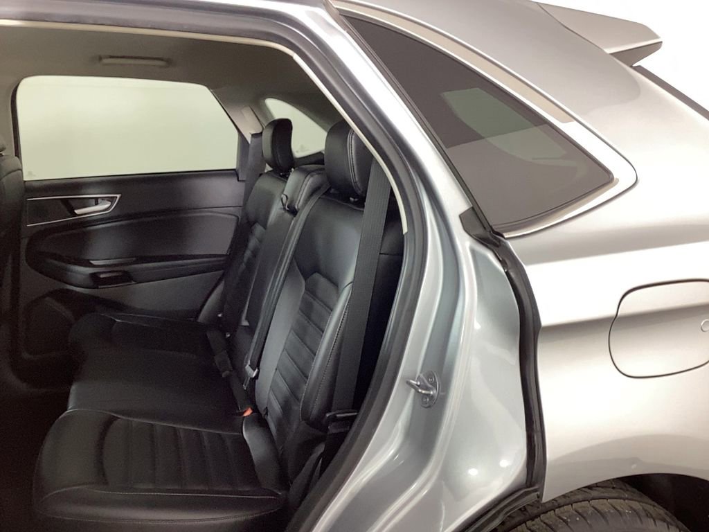 Used 2024 Ford Edge SEL image 13