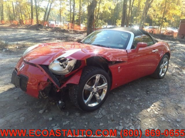 Used 2007 Pontiac Solstice GXP w/ Premium Package RWD image 1