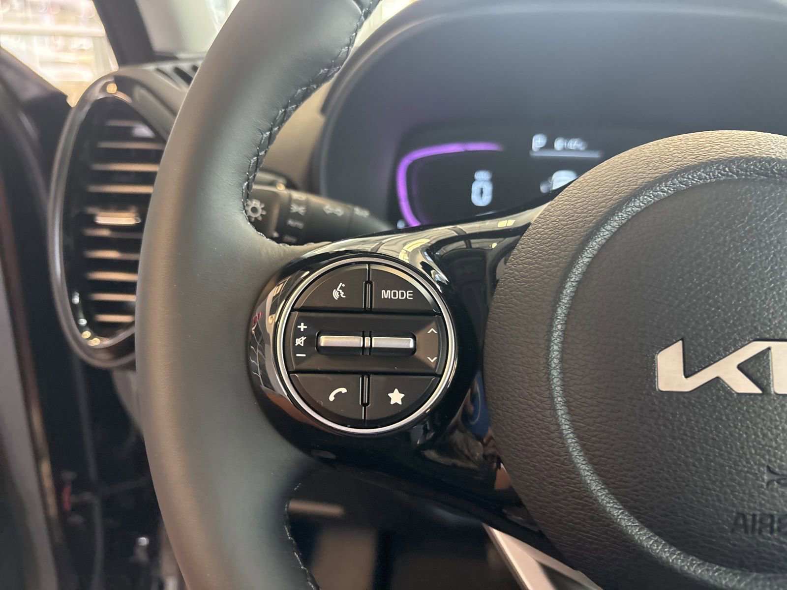 New 2025 Kia Soul EX image 19